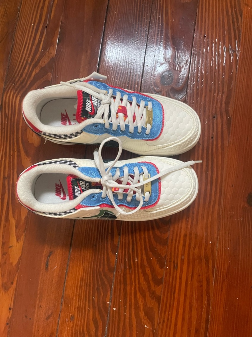 NEVER WORN Nike Air Force One Sneakers - Picture 2 of 3